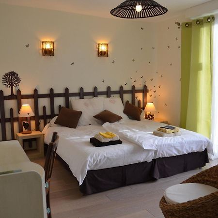 Bed and Breakfast Couette Et Cafe Crème à Le Coudray Extérieur photo