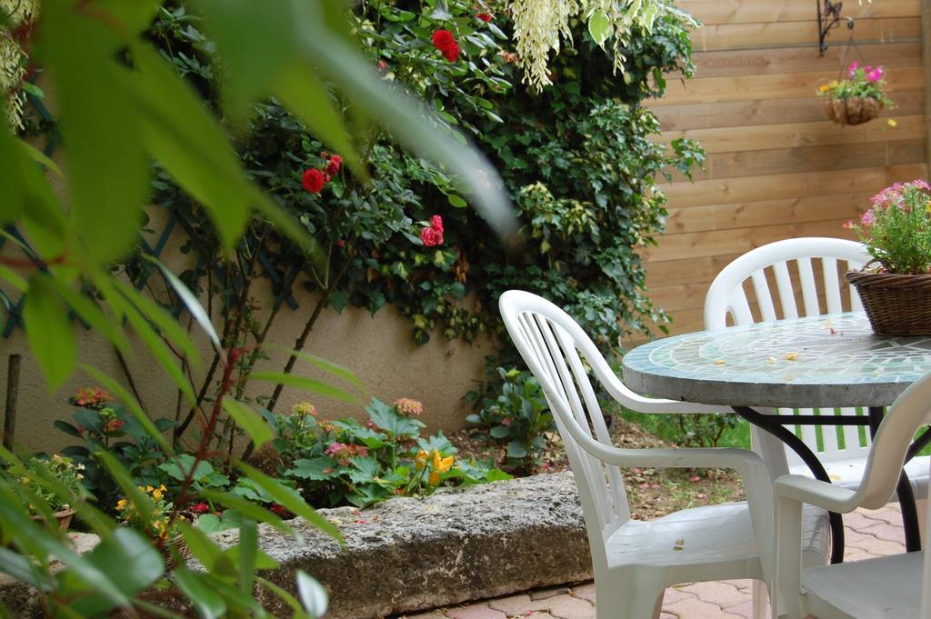Bed and Breakfast Couette Et Cafe Crème à Le Coudray Chambre photo